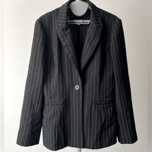 Women’s Blazer & Pants Set
